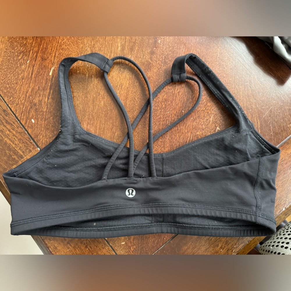 Lululemon bra - Picture 2 of 3
